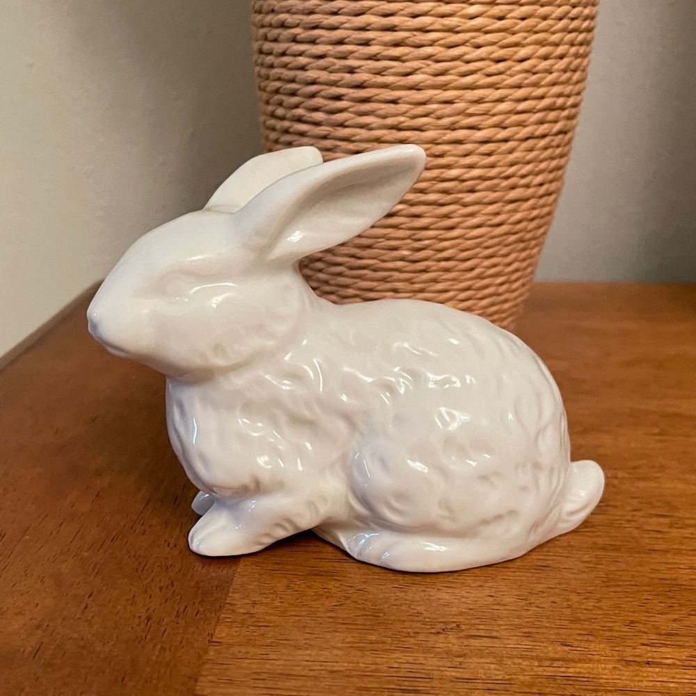 White Ceramic Rabbit Bunny Figurine or Statue Tabletop Decor Very Light Gray